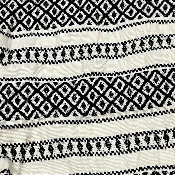 NWT LOFT The Riviera Short Black And Cream Shorts Mid Rise W/Pockets Size 10 - Picture 7 of 8